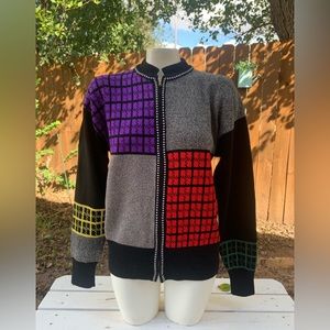 Vintage 90s Ladies zip up sweater size Medium.
